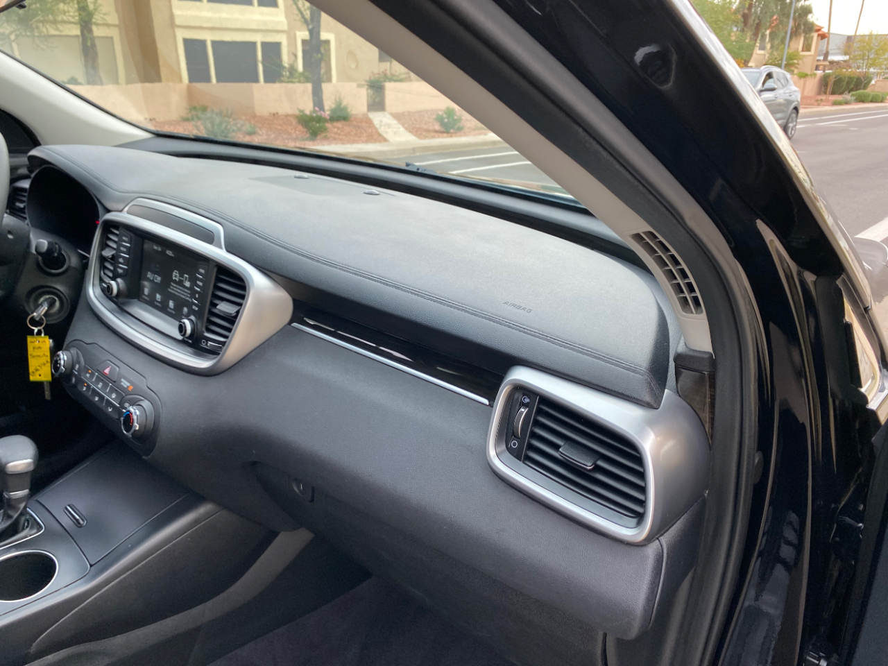 Kia Sorento L FWD 2019