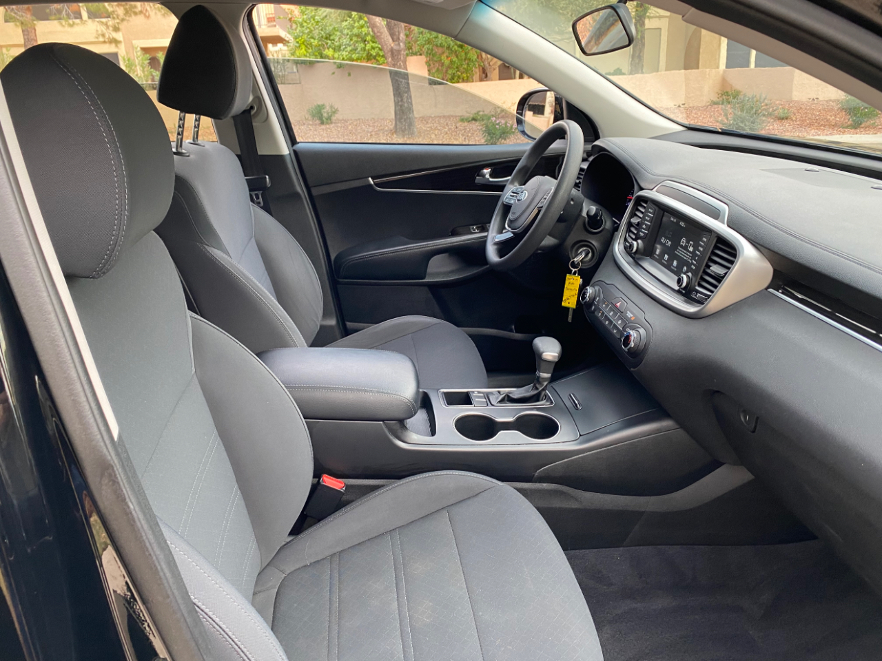 Kia Sorento L FWD 2019