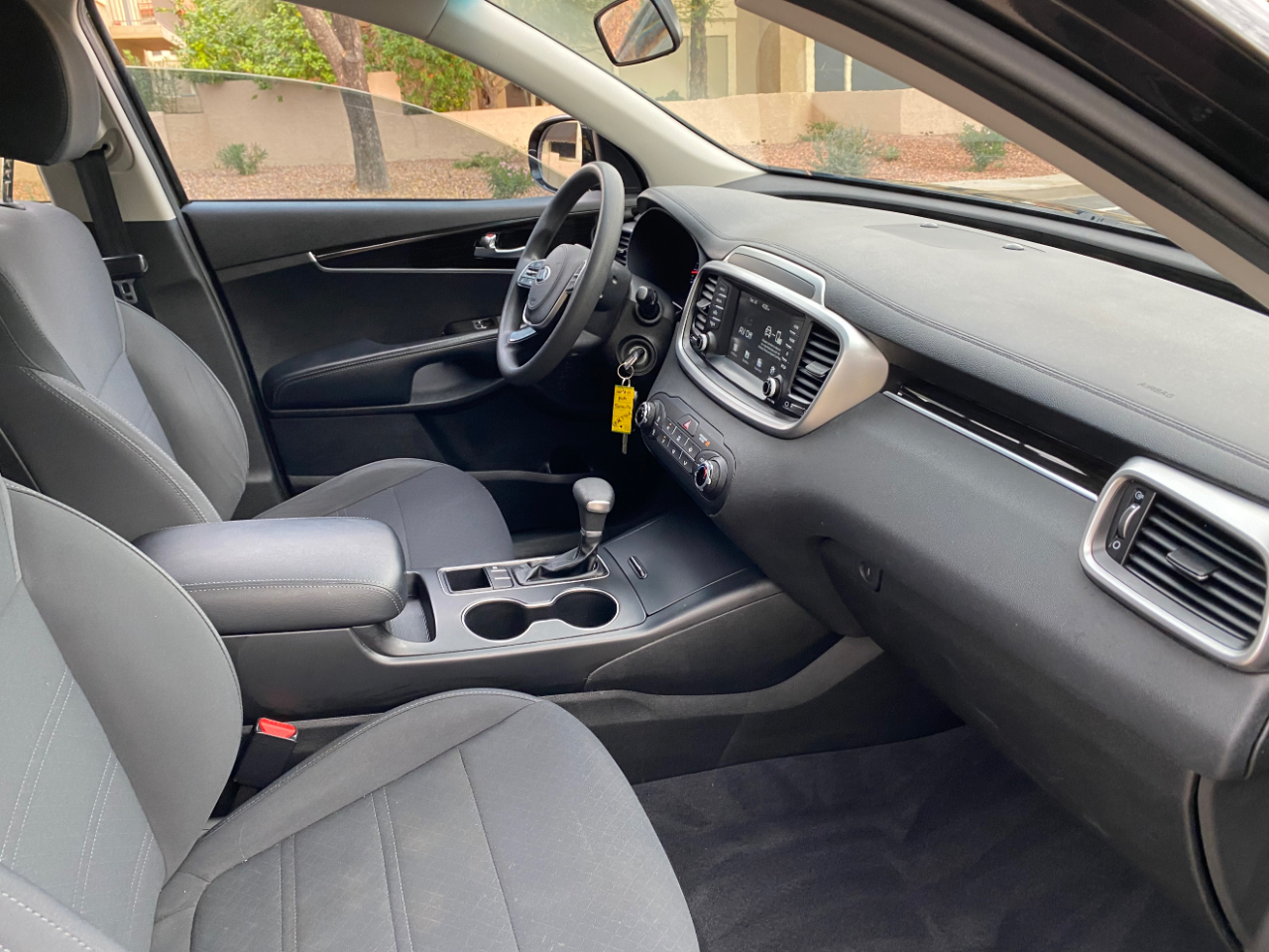 Kia Sorento L FWD 2019