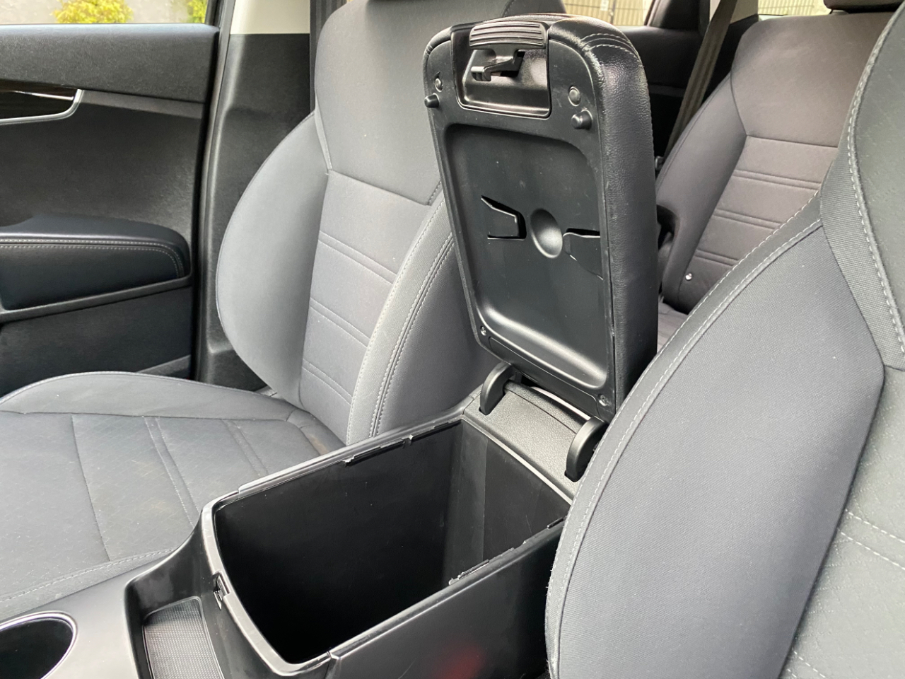 Kia Sorento L FWD 2019