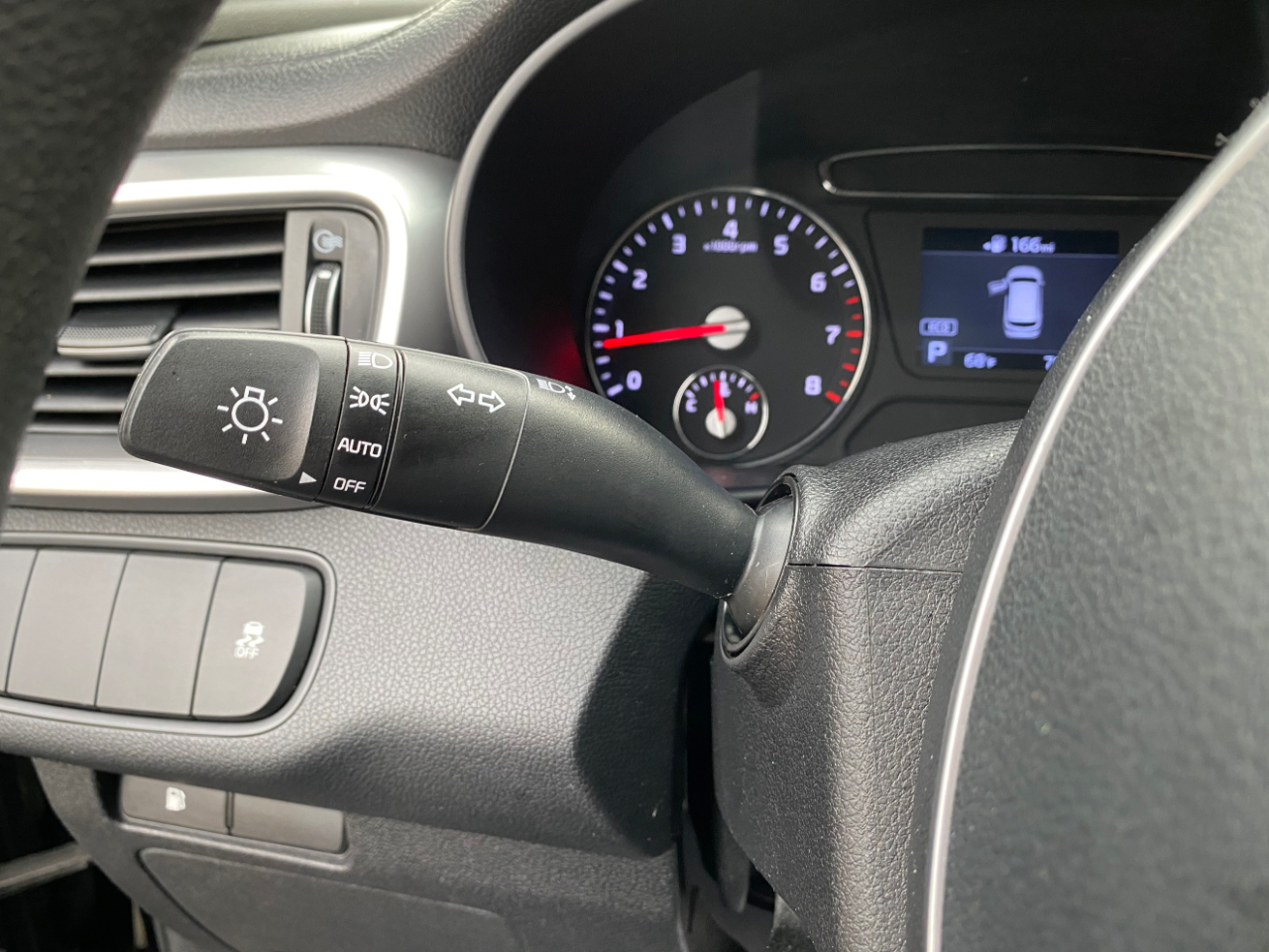 Kia Sorento L FWD 2019