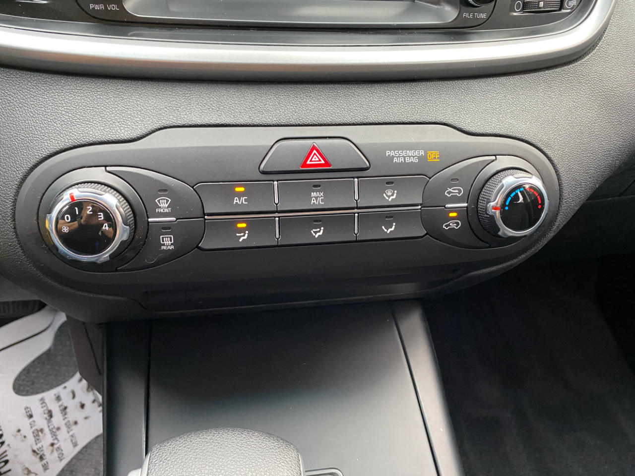 Kia Sorento L FWD 2019