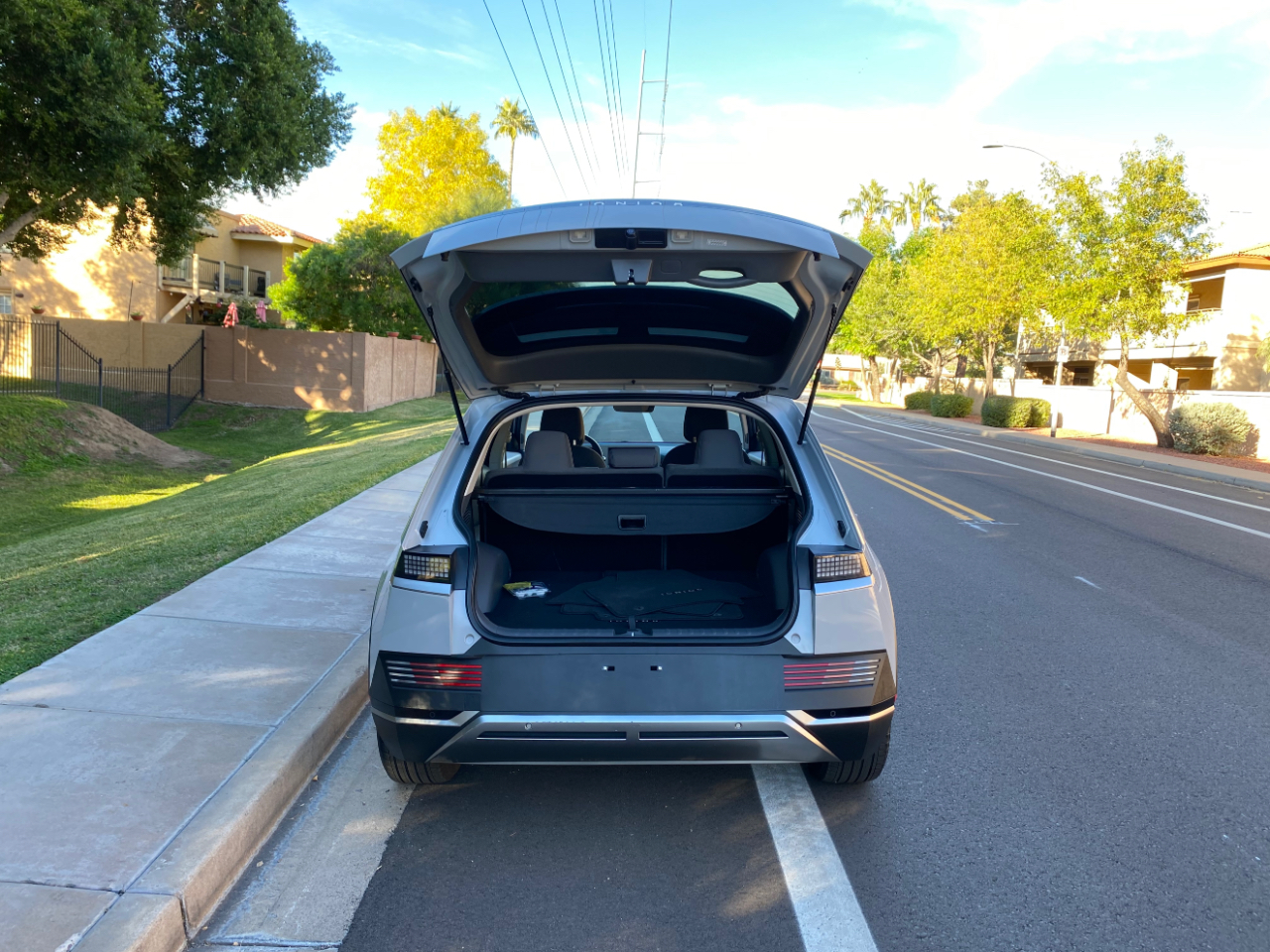 2023 Hyundai Ioniq 5 SE photo 4