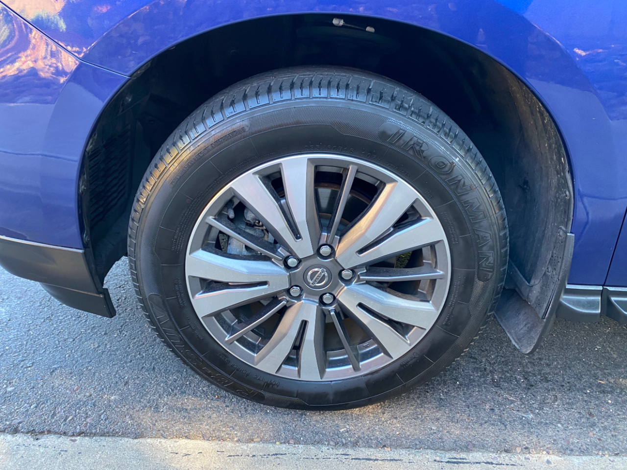 Nissan Pathfinder FWD S 2020