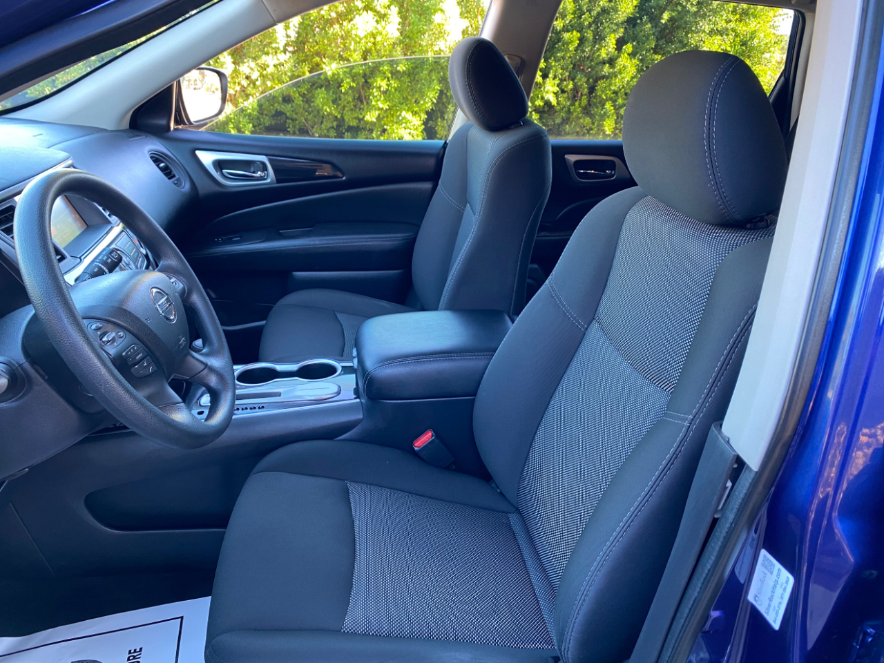 Nissan Pathfinder FWD S 2020