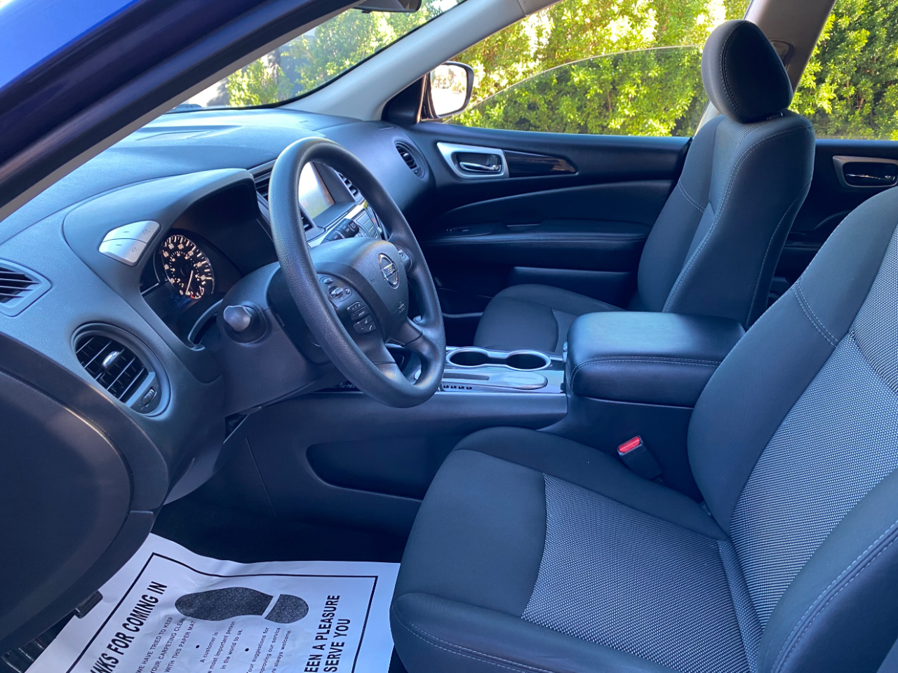 Nissan Pathfinder FWD S 2020