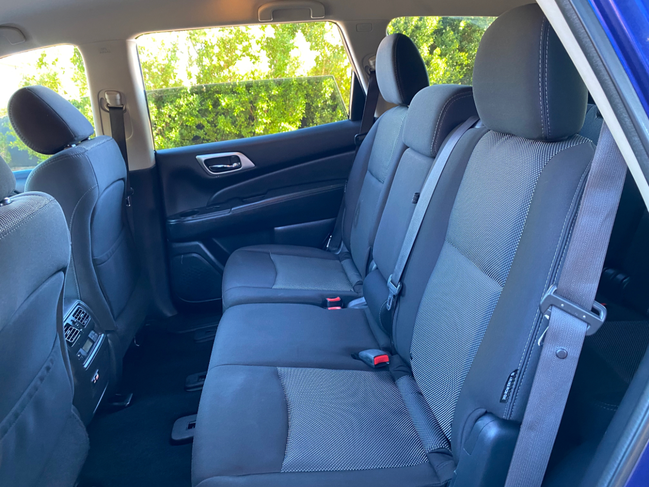 Nissan Pathfinder FWD S 2020