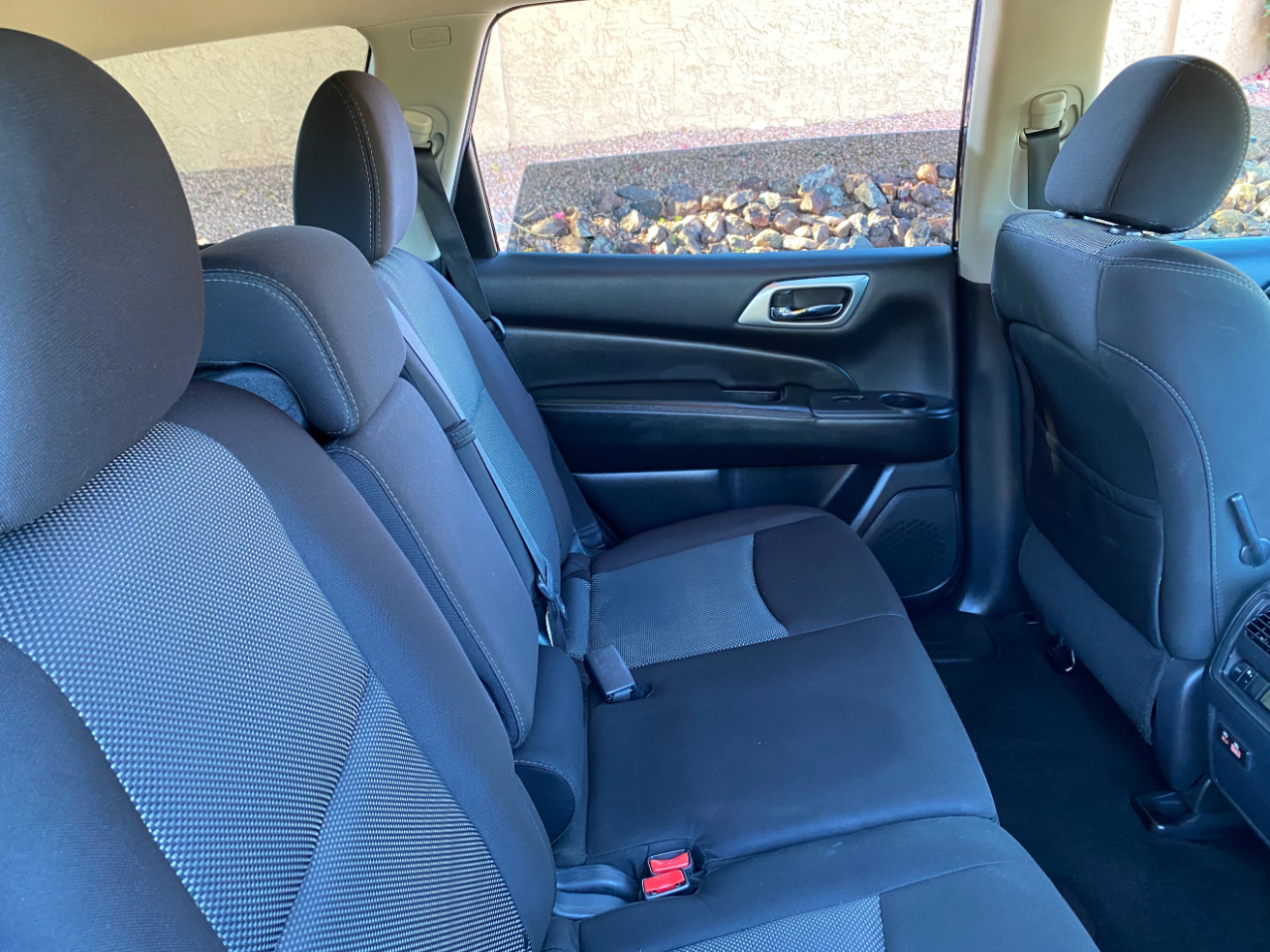 Nissan Pathfinder FWD S 2020