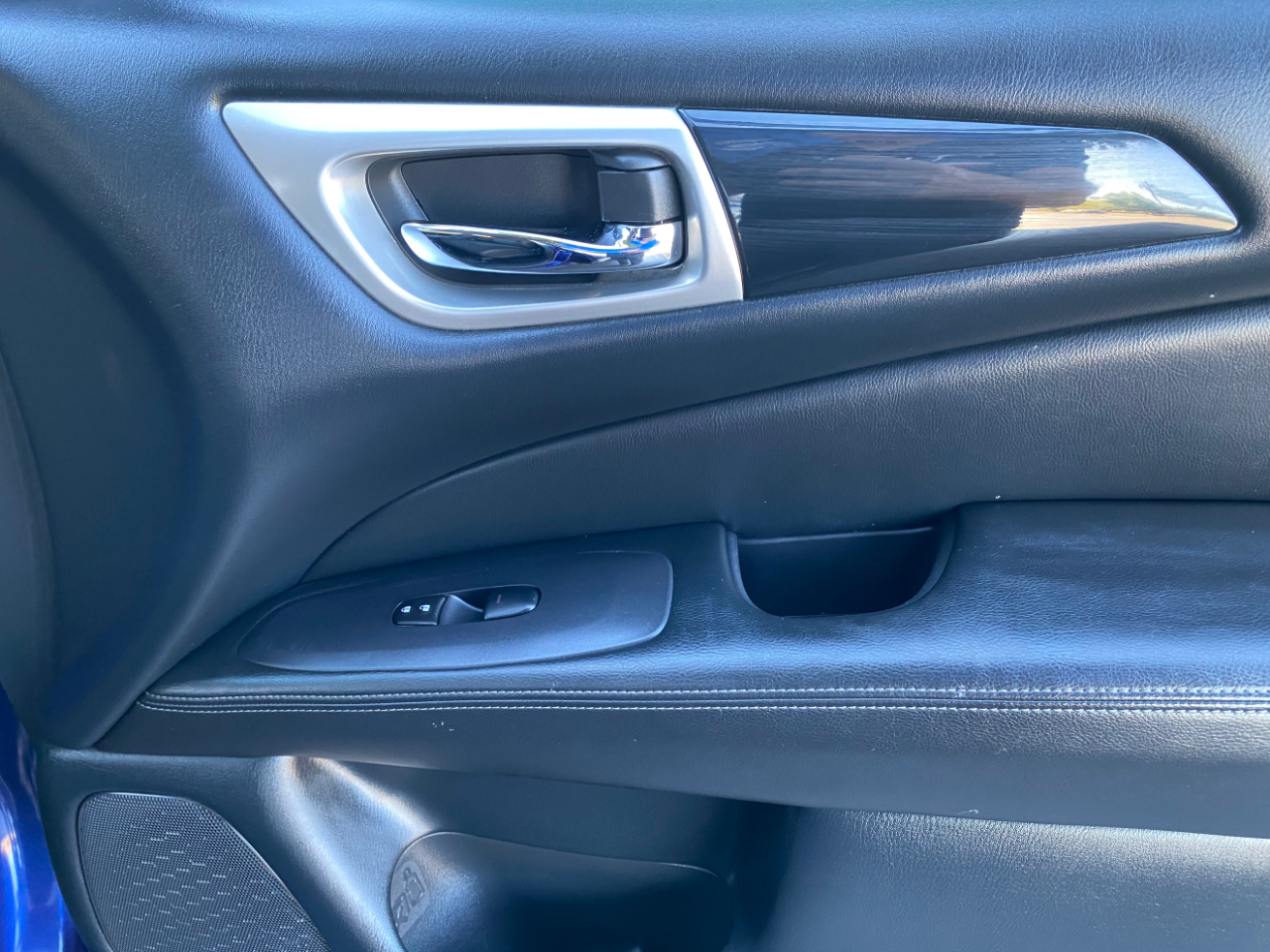 Nissan Pathfinder FWD S 2020