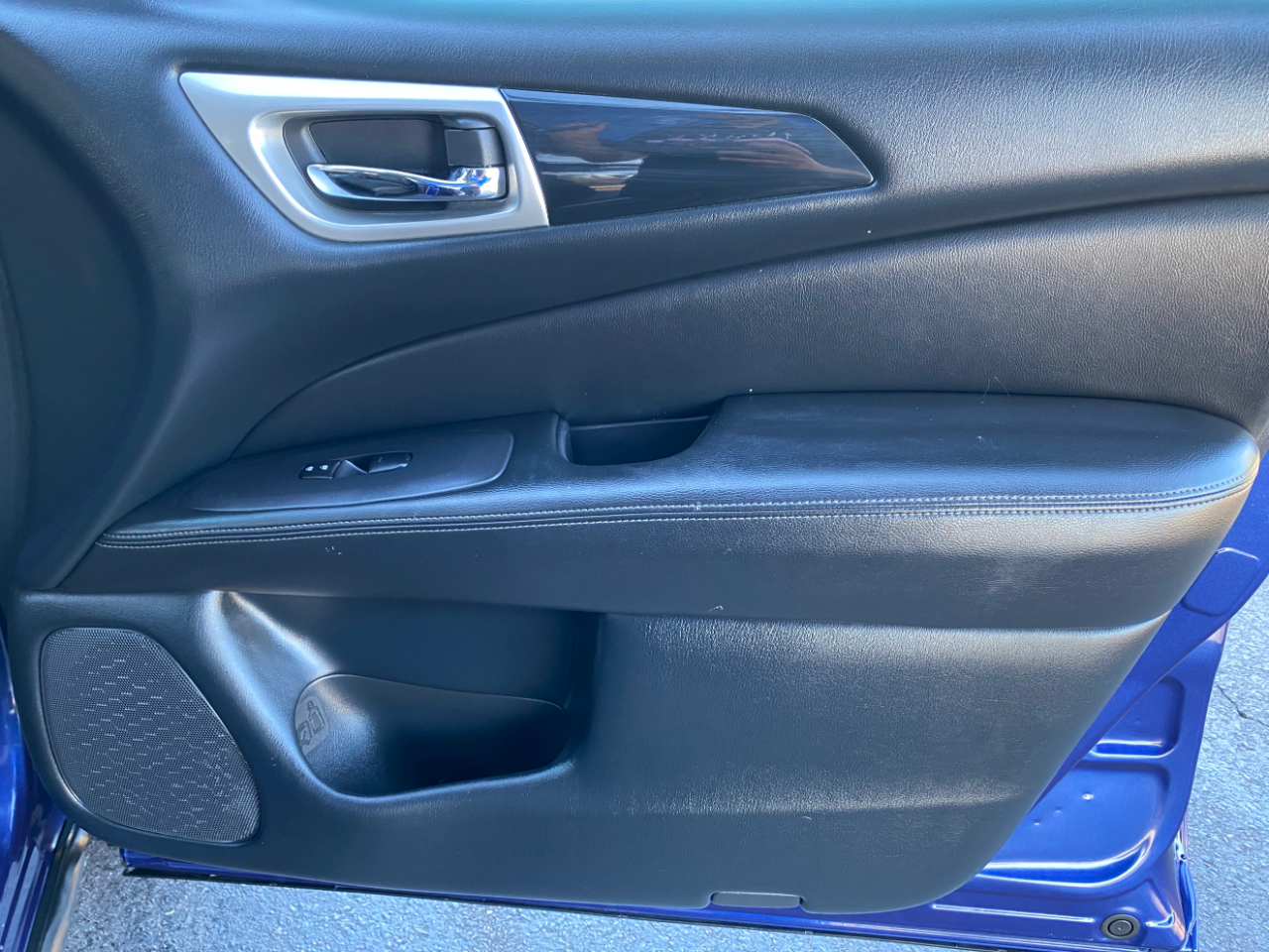 Nissan Pathfinder FWD S 2020