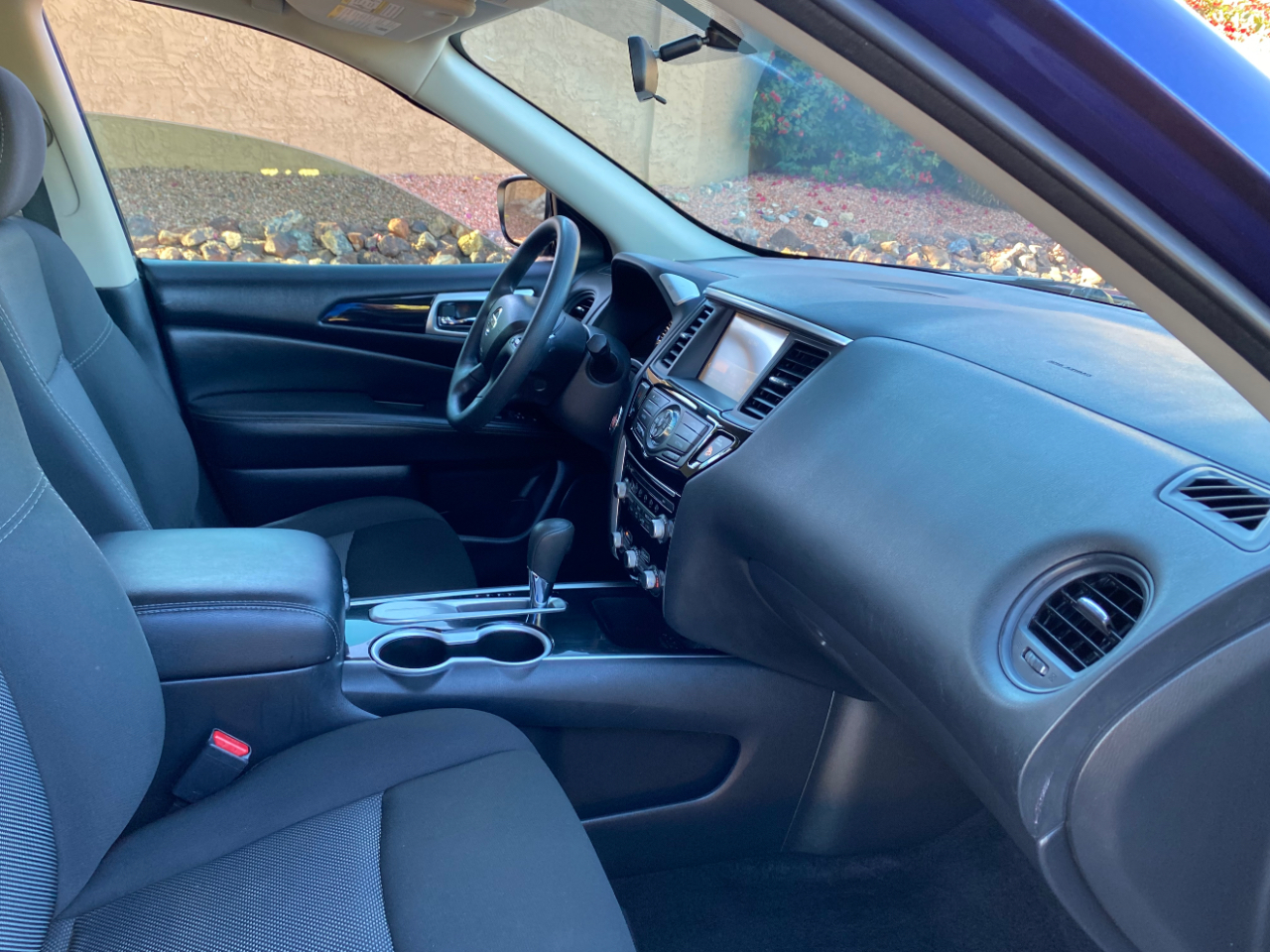 Nissan Pathfinder FWD S 2020