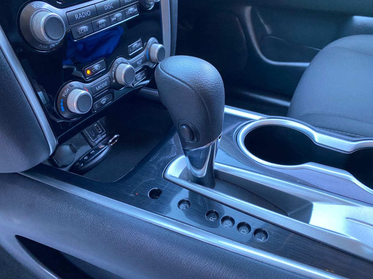 Nissan Pathfinder FWD S 2020