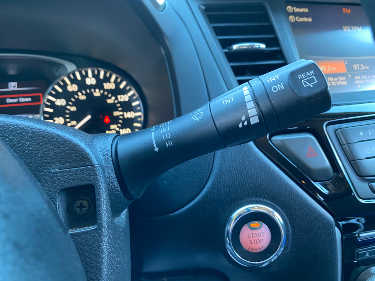 Nissan Pathfinder FWD S 2020