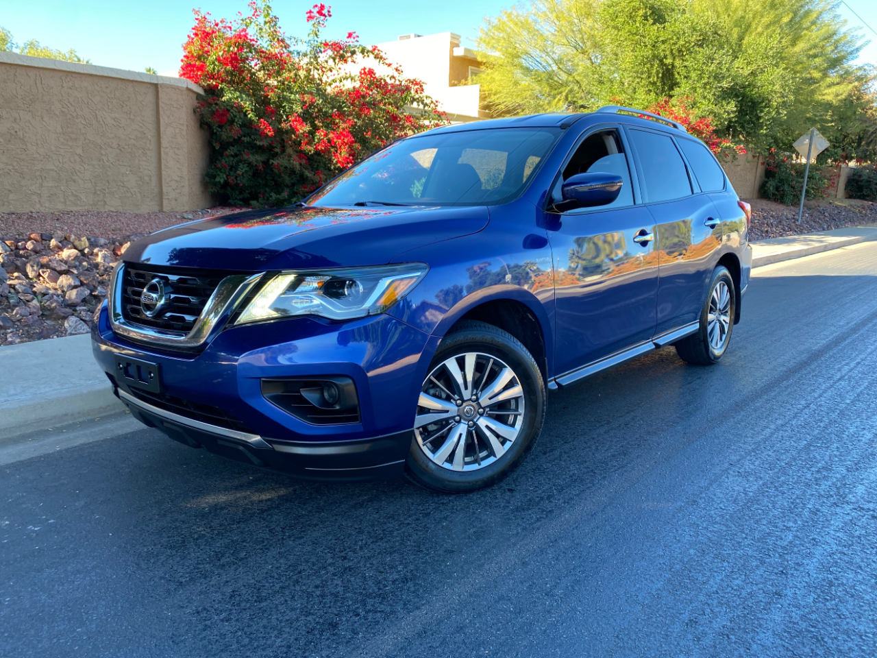 Nissan Pathfinder FWD S 2020