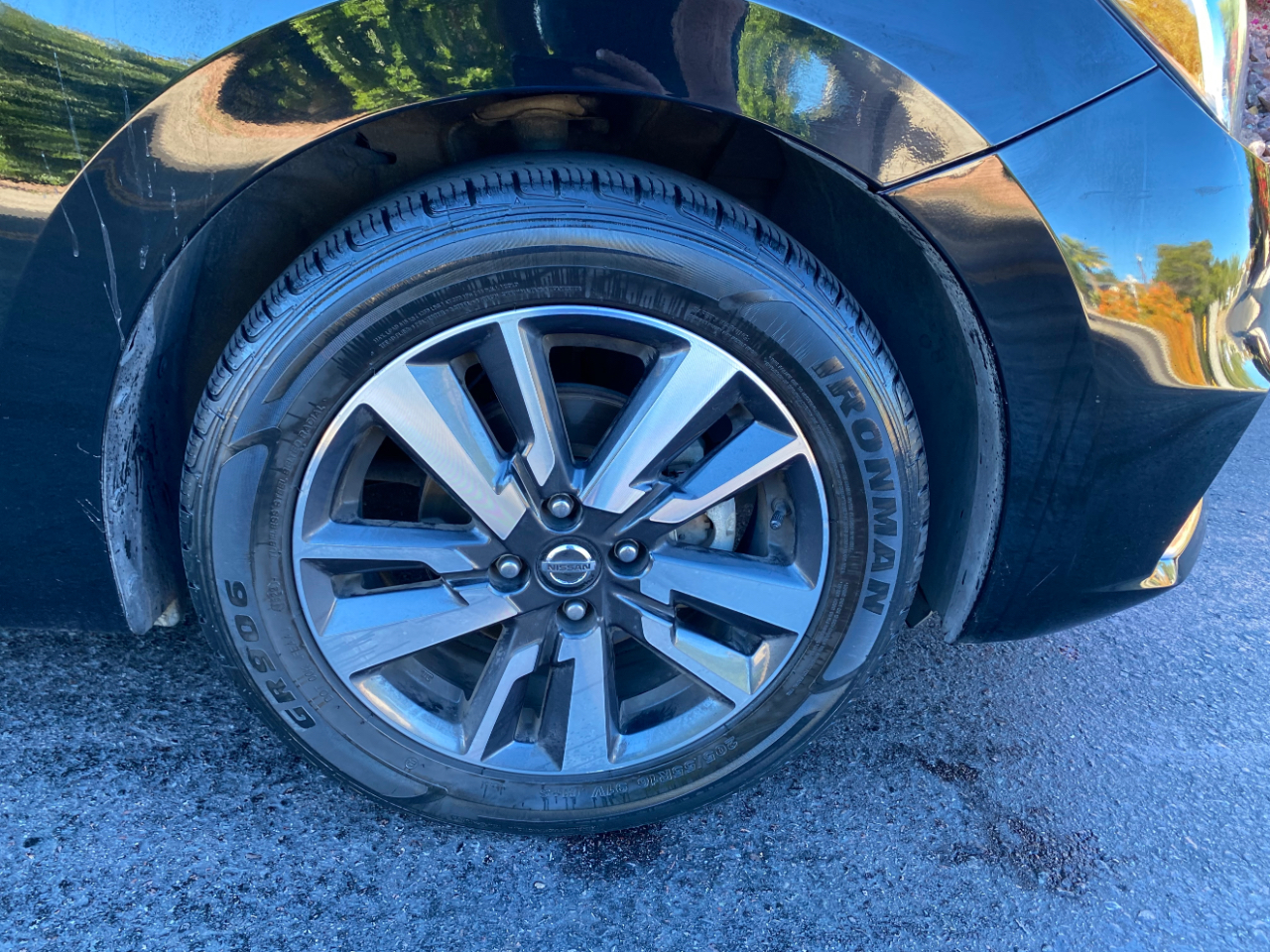 Nissan Versa SV CVT 2021