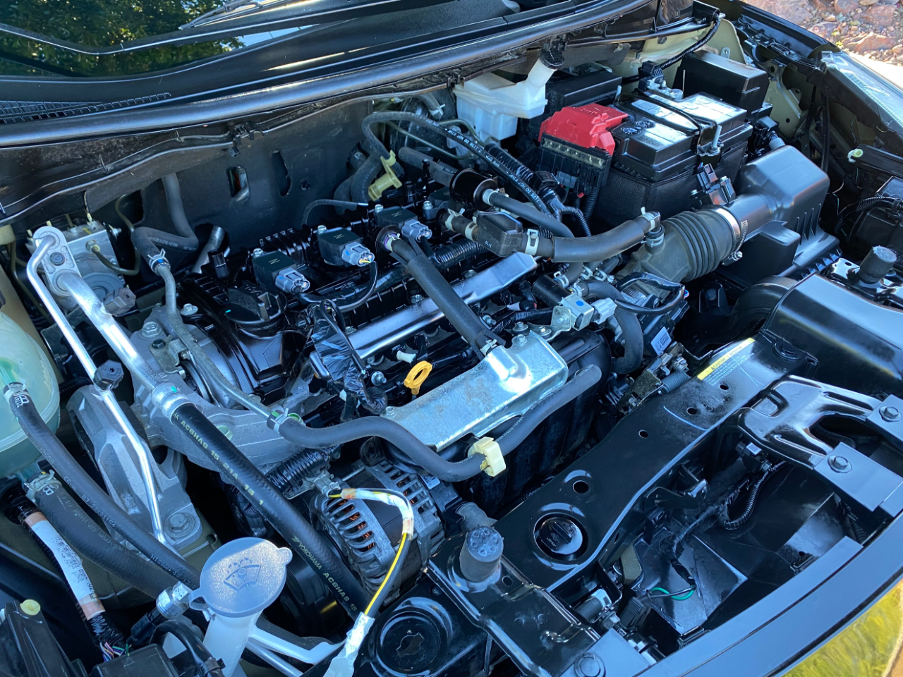 Nissan Versa SV CVT 2021