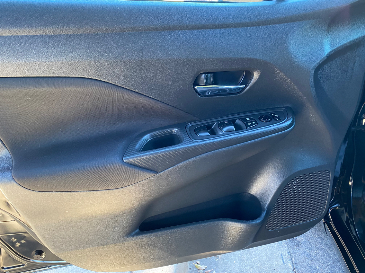 Nissan Versa SV CVT 2021