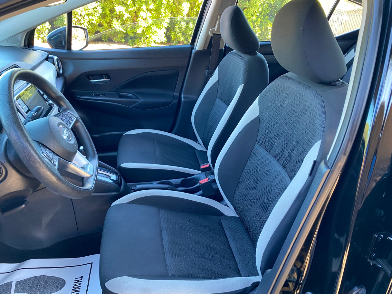 Nissan Versa SV CVT 2021