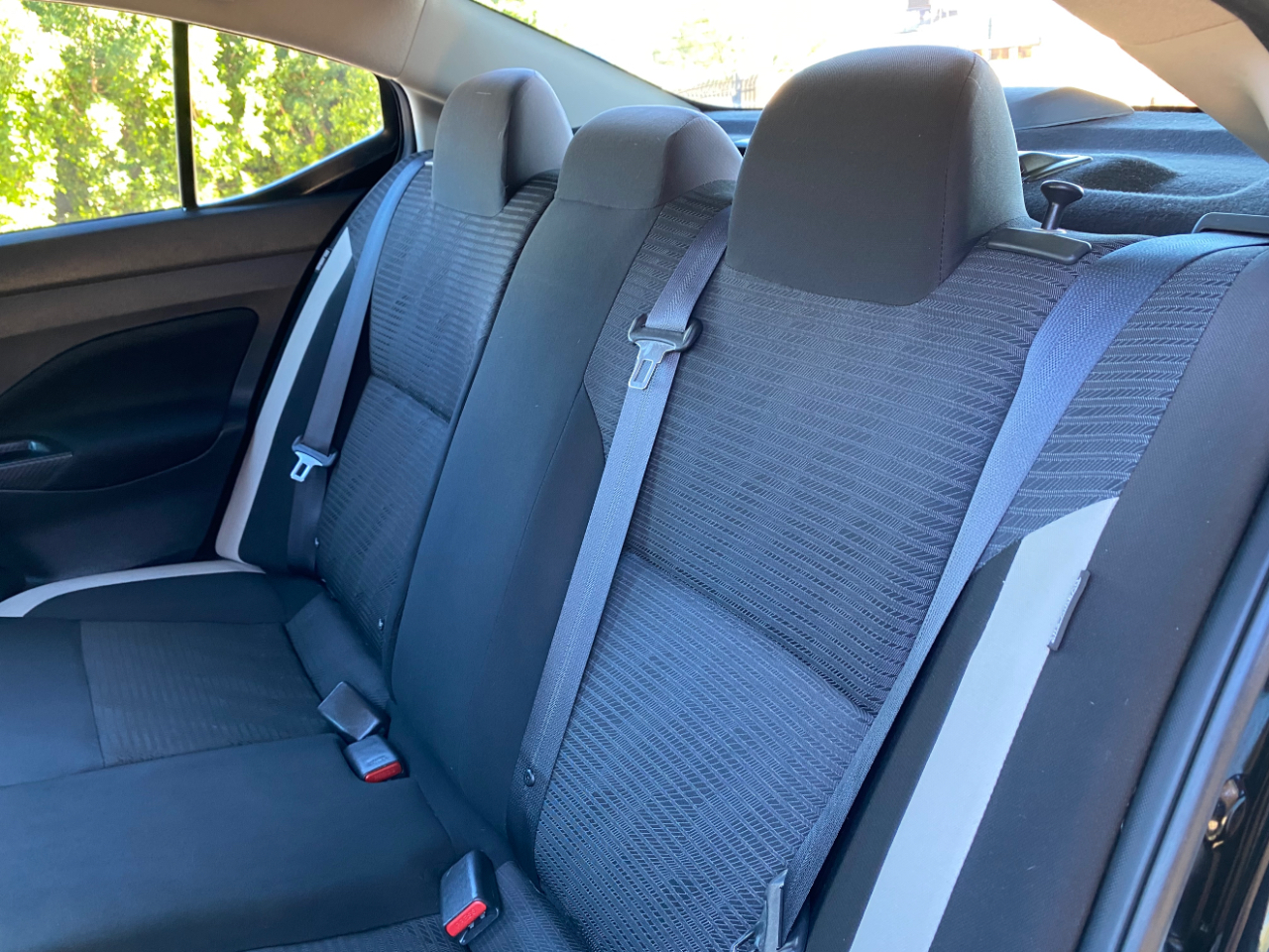 Nissan Versa SV CVT 2021