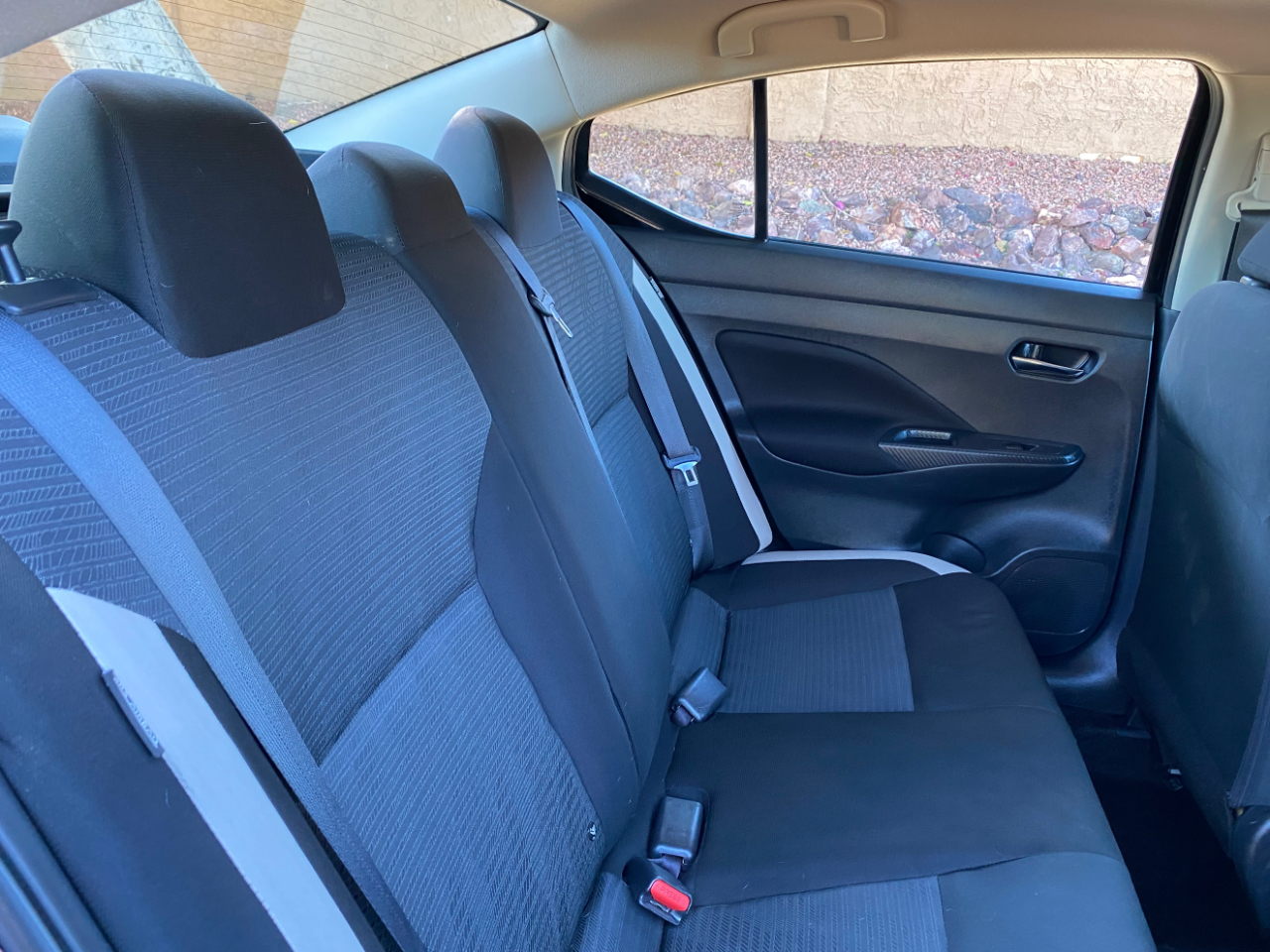 Nissan Versa SV CVT 2021