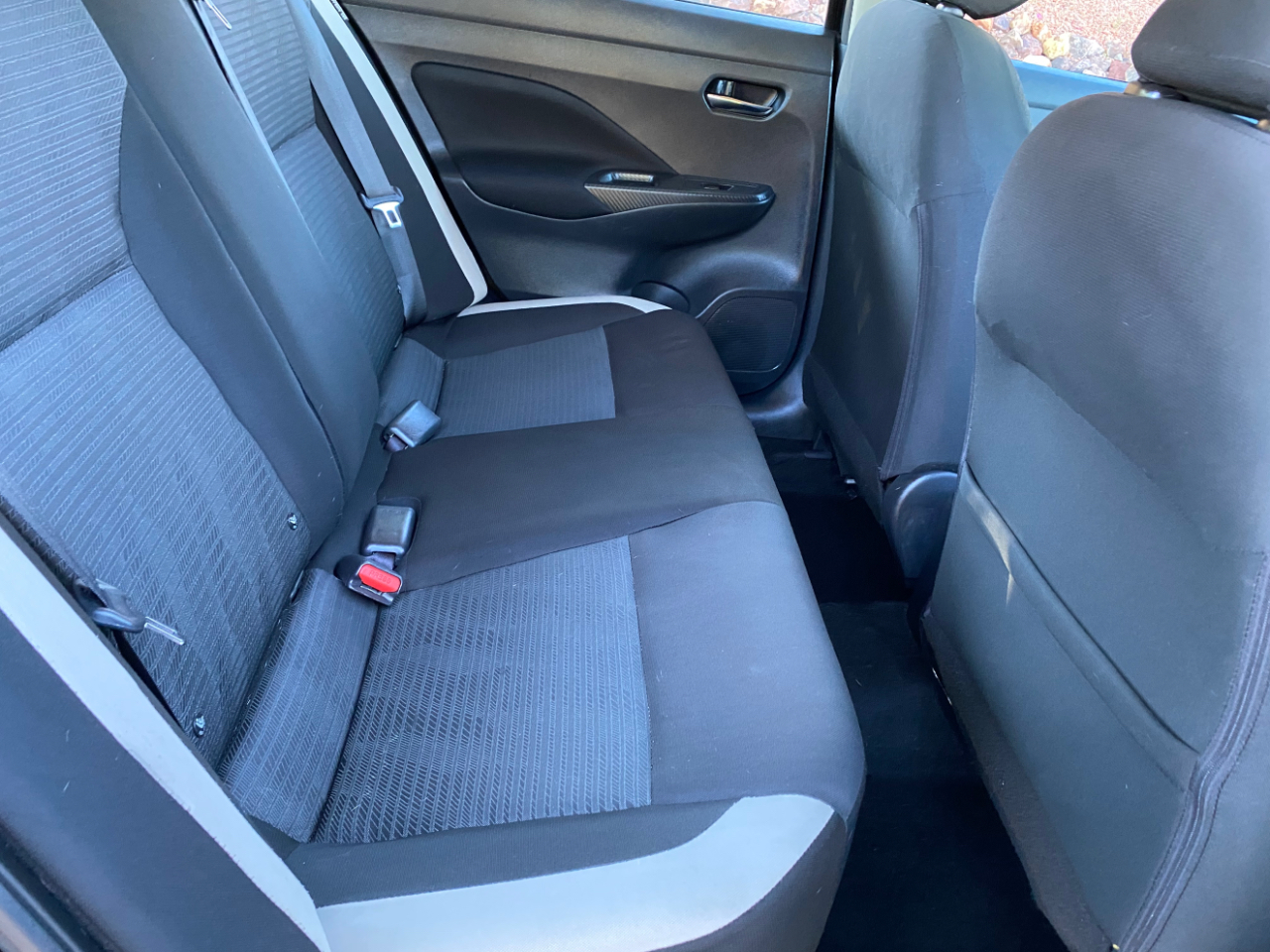 Nissan Versa SV CVT 2021