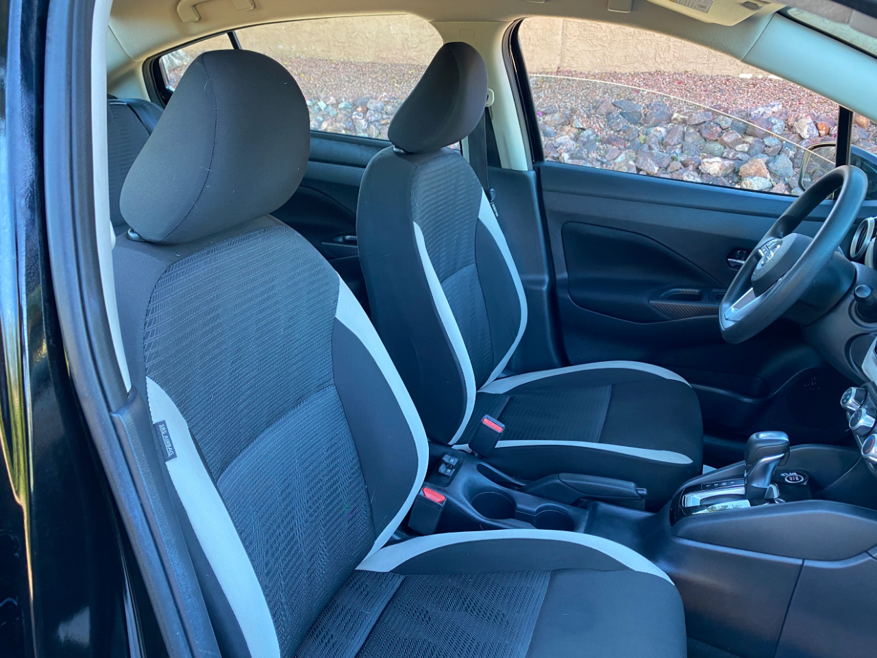 Nissan Versa SV CVT 2021