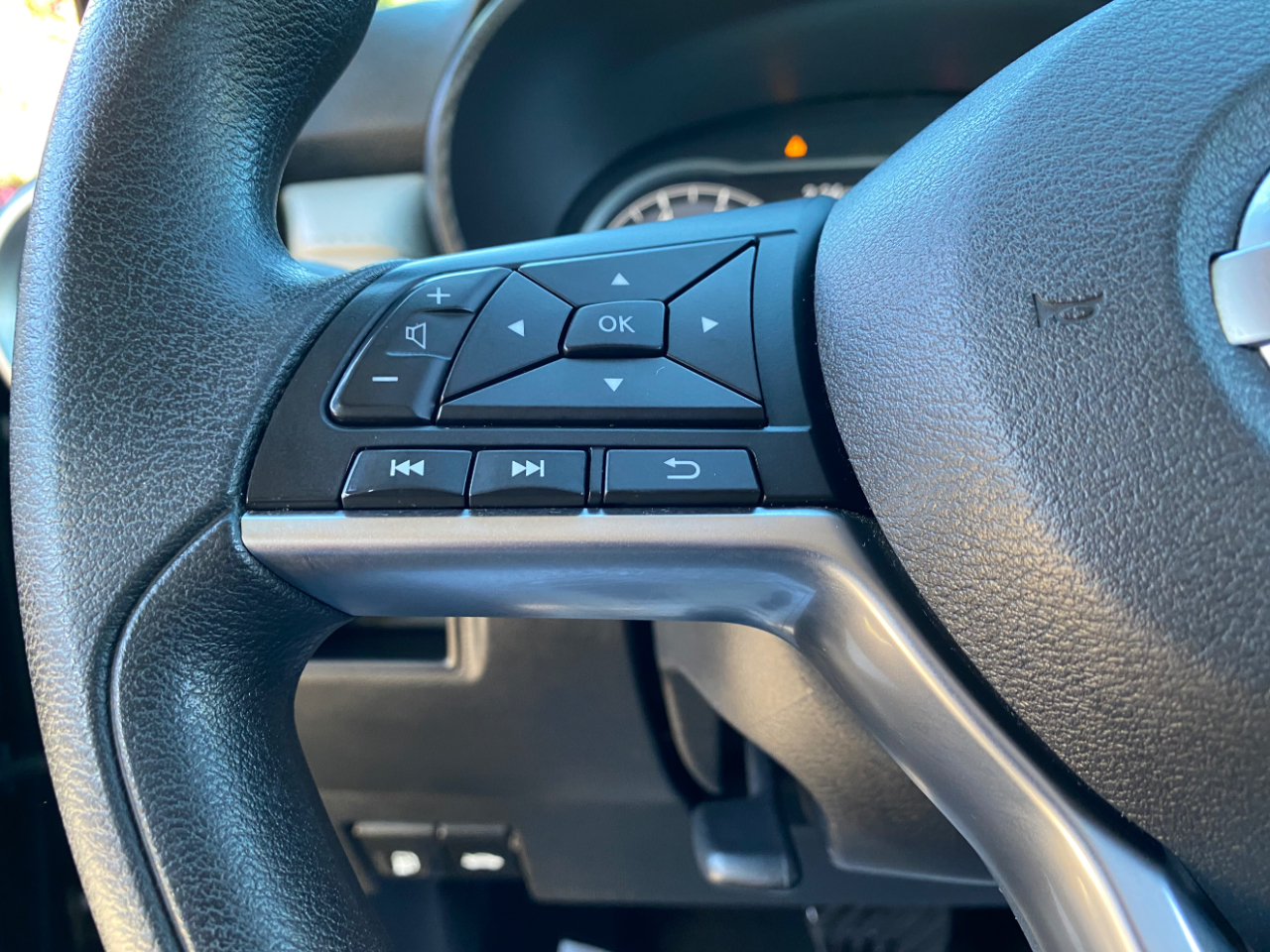 Nissan Versa SV CVT 2021