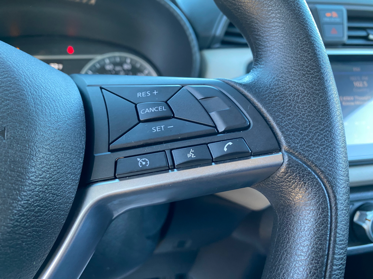 Nissan Versa SV CVT 2021