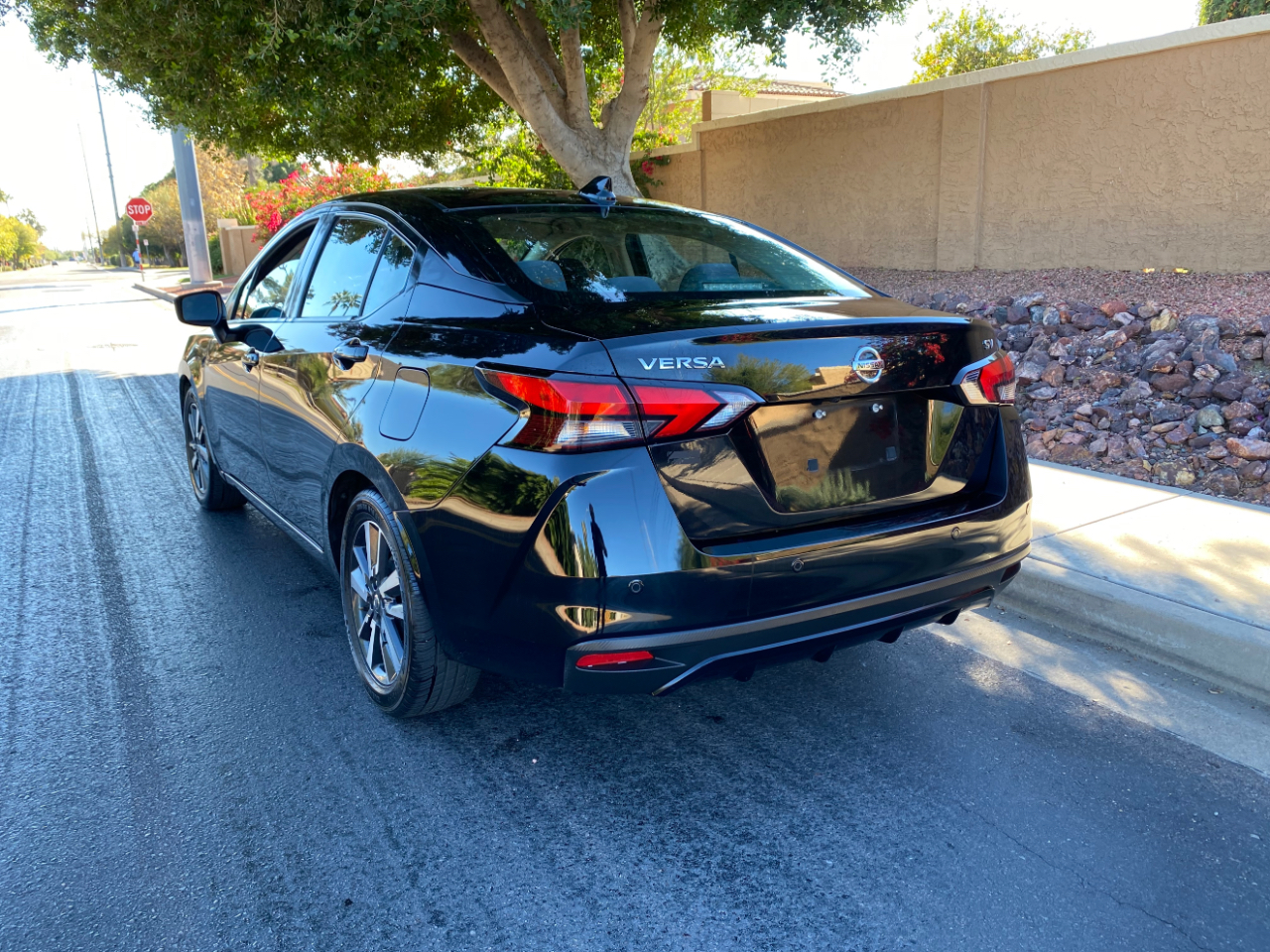 Nissan Versa SV CVT 2021