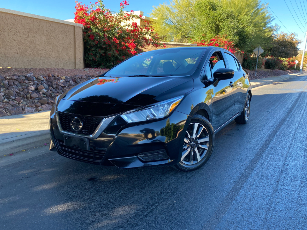 Nissan Versa SV CVT 2021