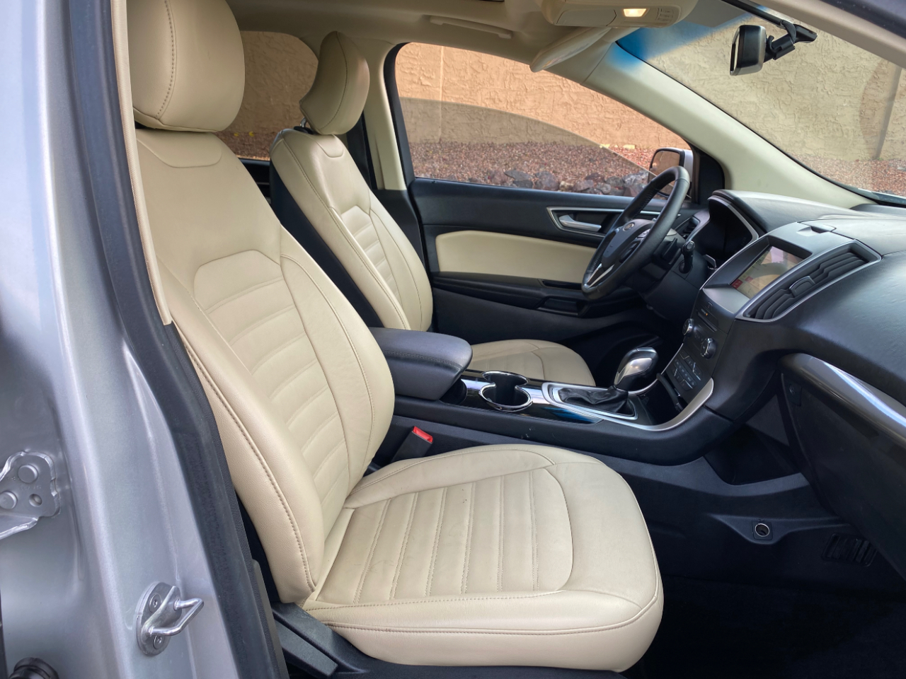 Ford Edge 4dr SEL FWD 2016