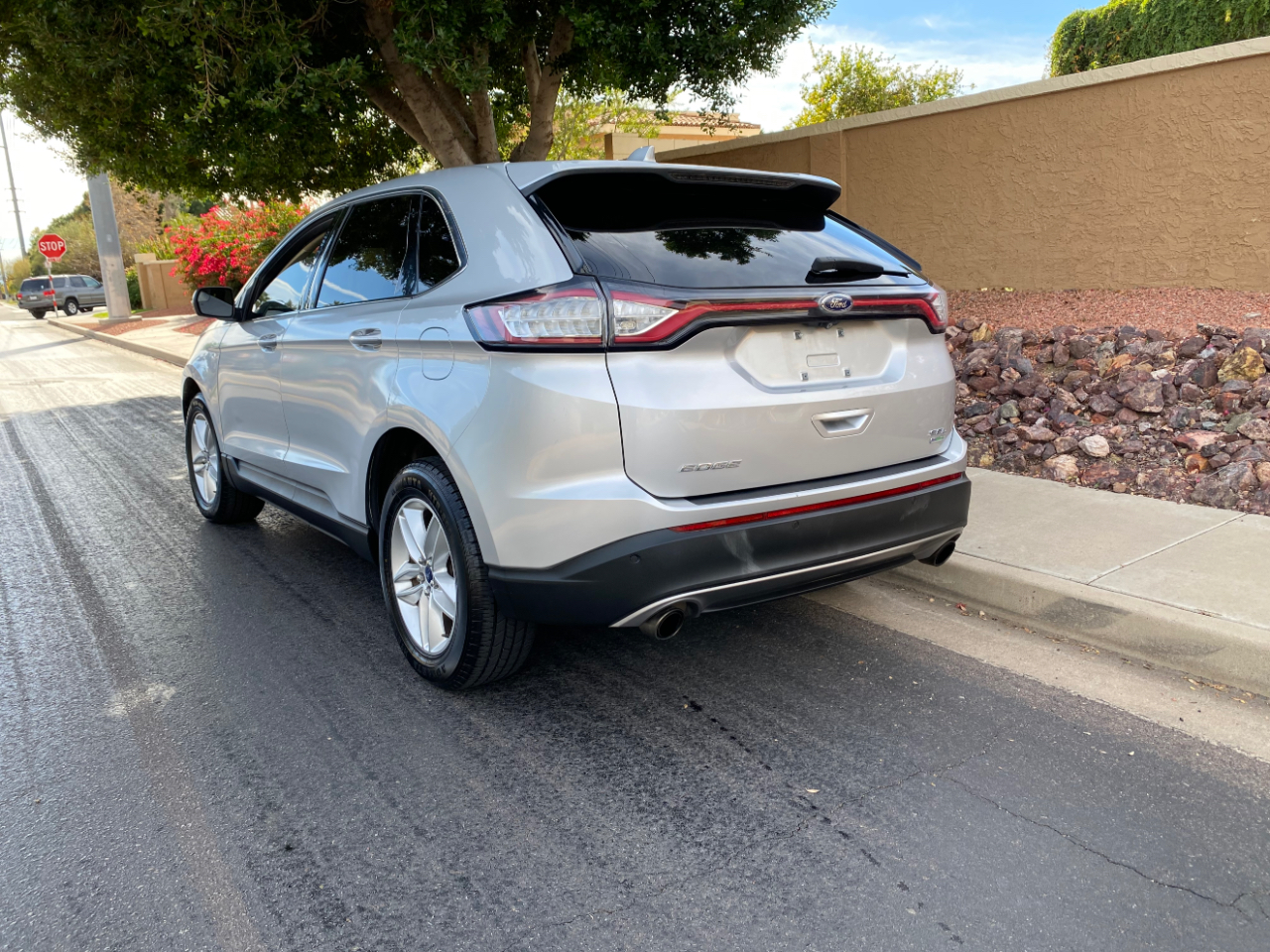 Ford Edge 4dr SEL FWD 2016