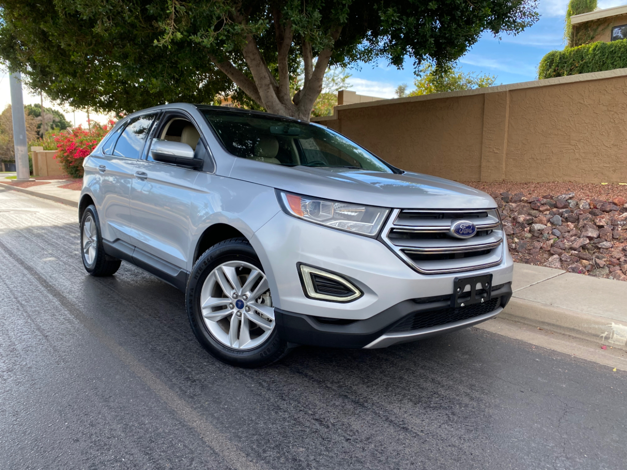 Ford Edge 4dr SEL FWD 2016