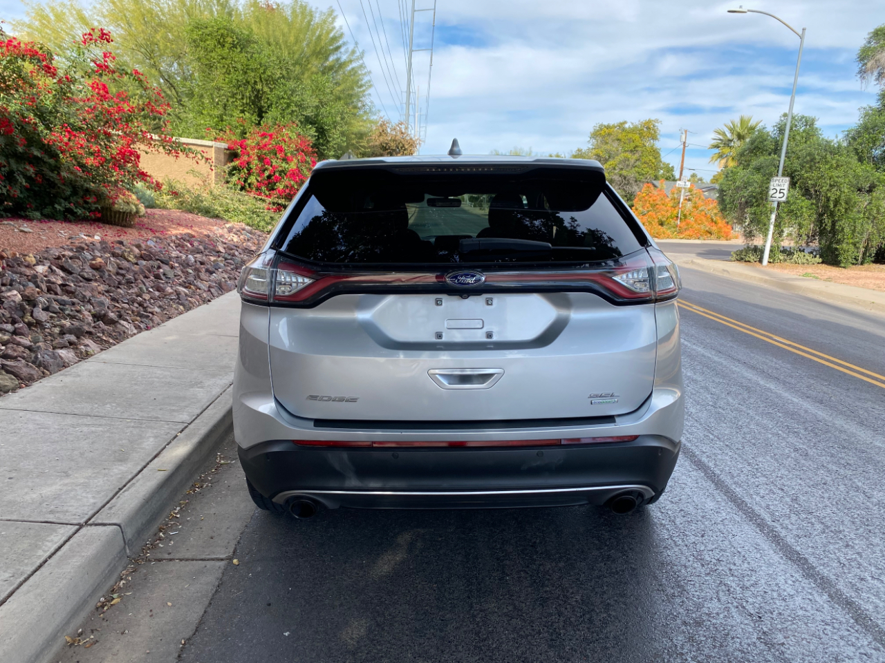 Ford Edge 4dr SEL FWD 2016