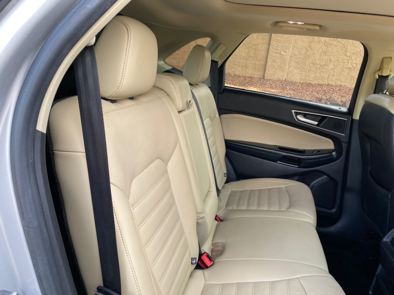 Ford Edge 4dr SEL FWD 2016