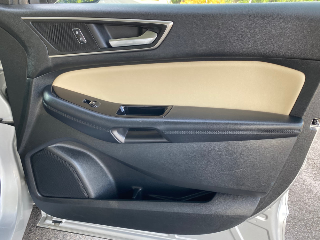 Ford Edge 4dr SEL FWD 2016