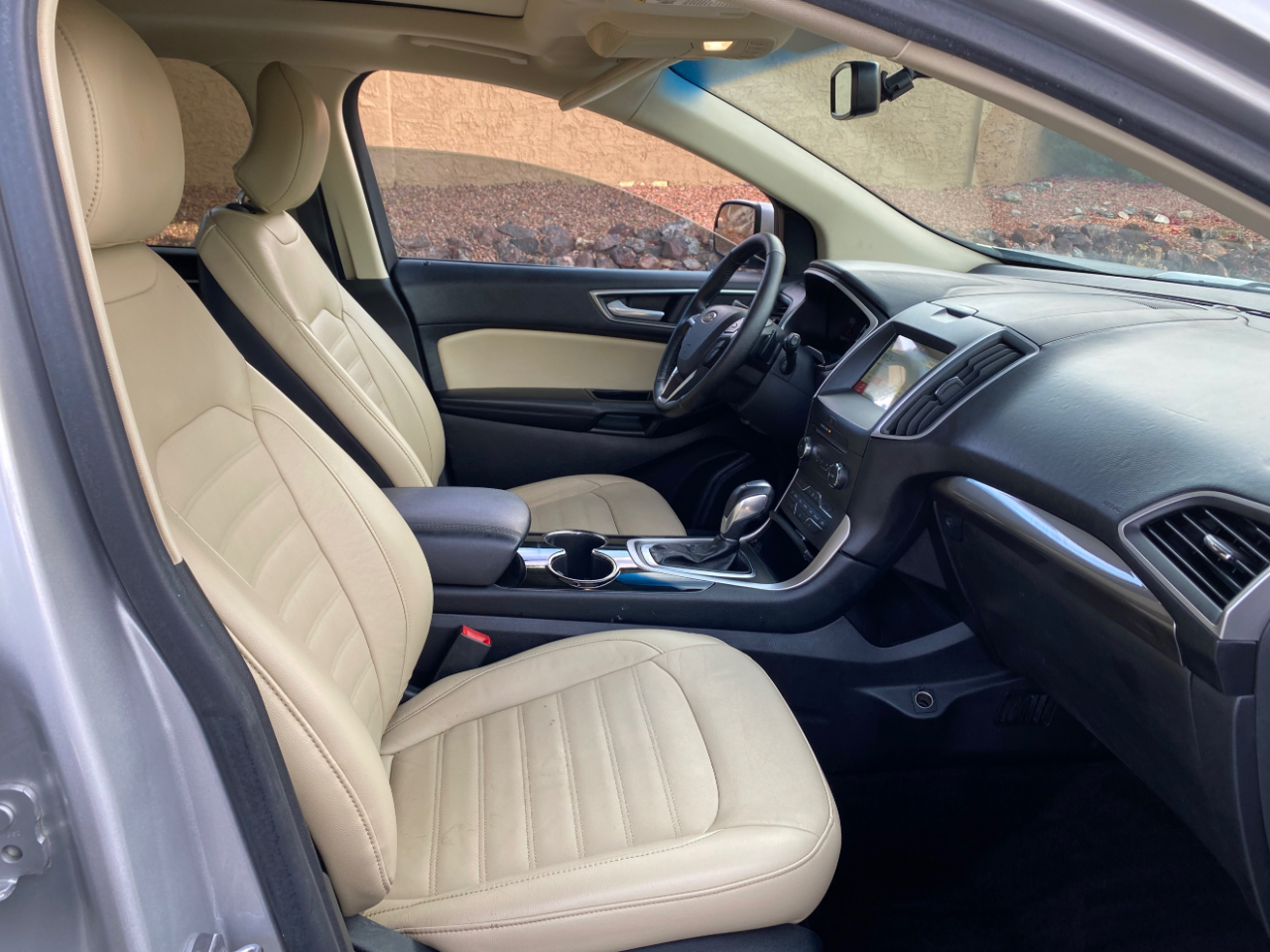 Ford Edge 4dr SEL FWD 2016