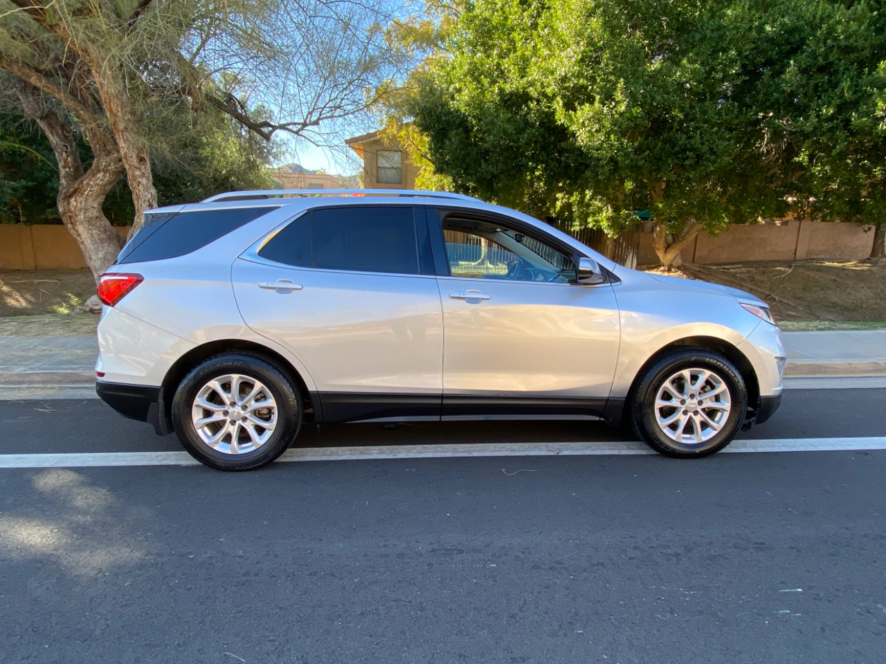 Chevrolet Equinox FWD 4dr LT w/1LT 2018