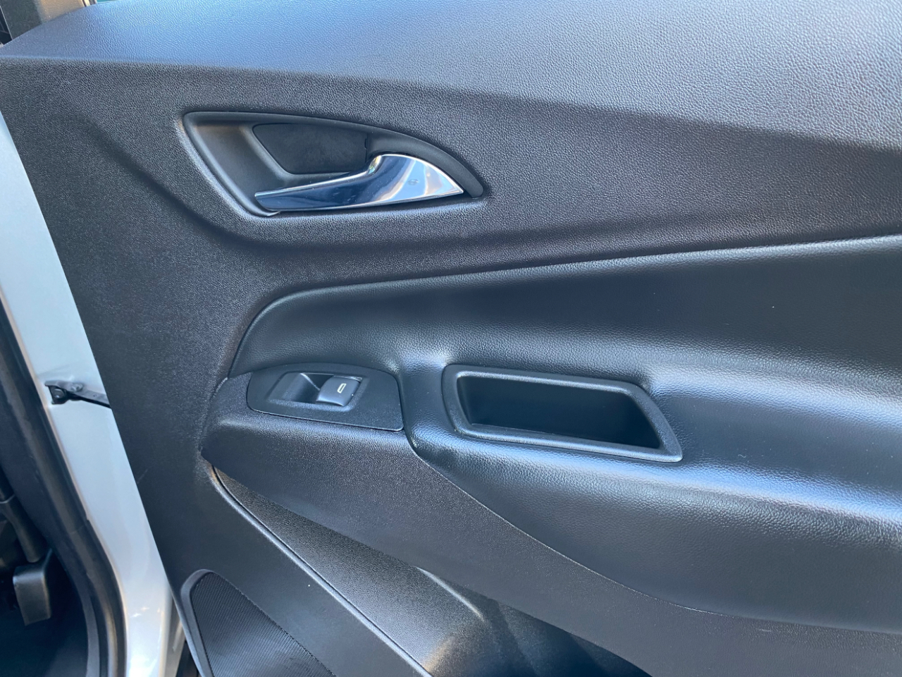 Chevrolet Equinox FWD 4dr LT w/1LT 2018