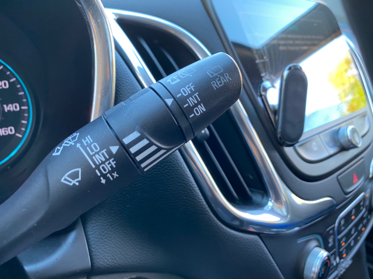 Chevrolet Equinox FWD 4dr LT w/1LT 2018