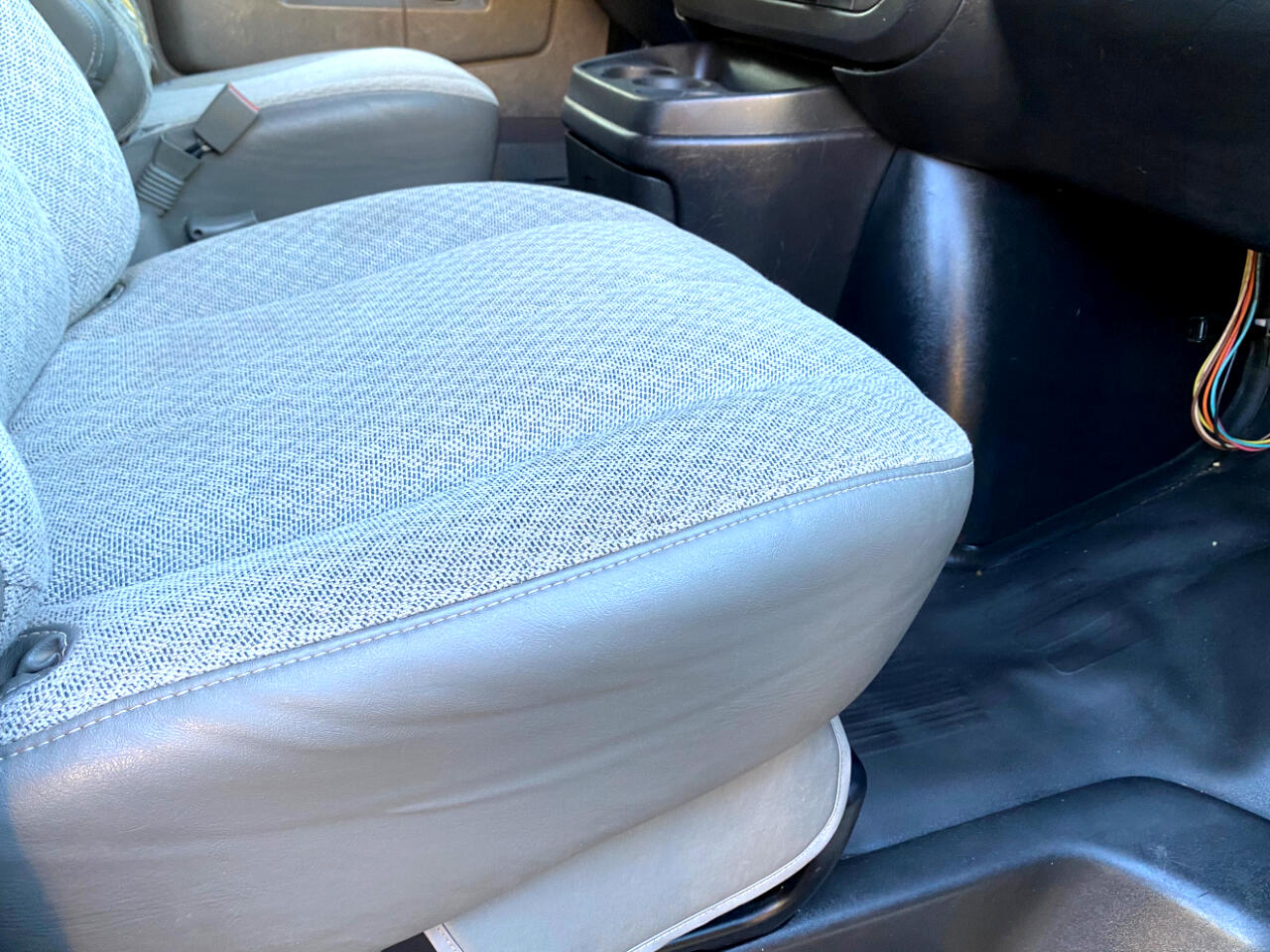 Chevrolet Express Passenger RWD 2500 135" LS 2017