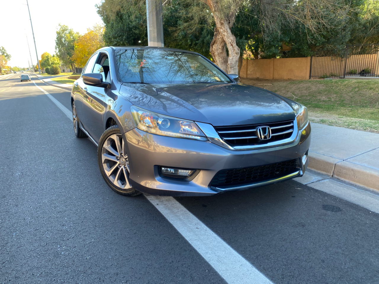 Honda Accord Sedan 4dr I4 CVT Sport 2015