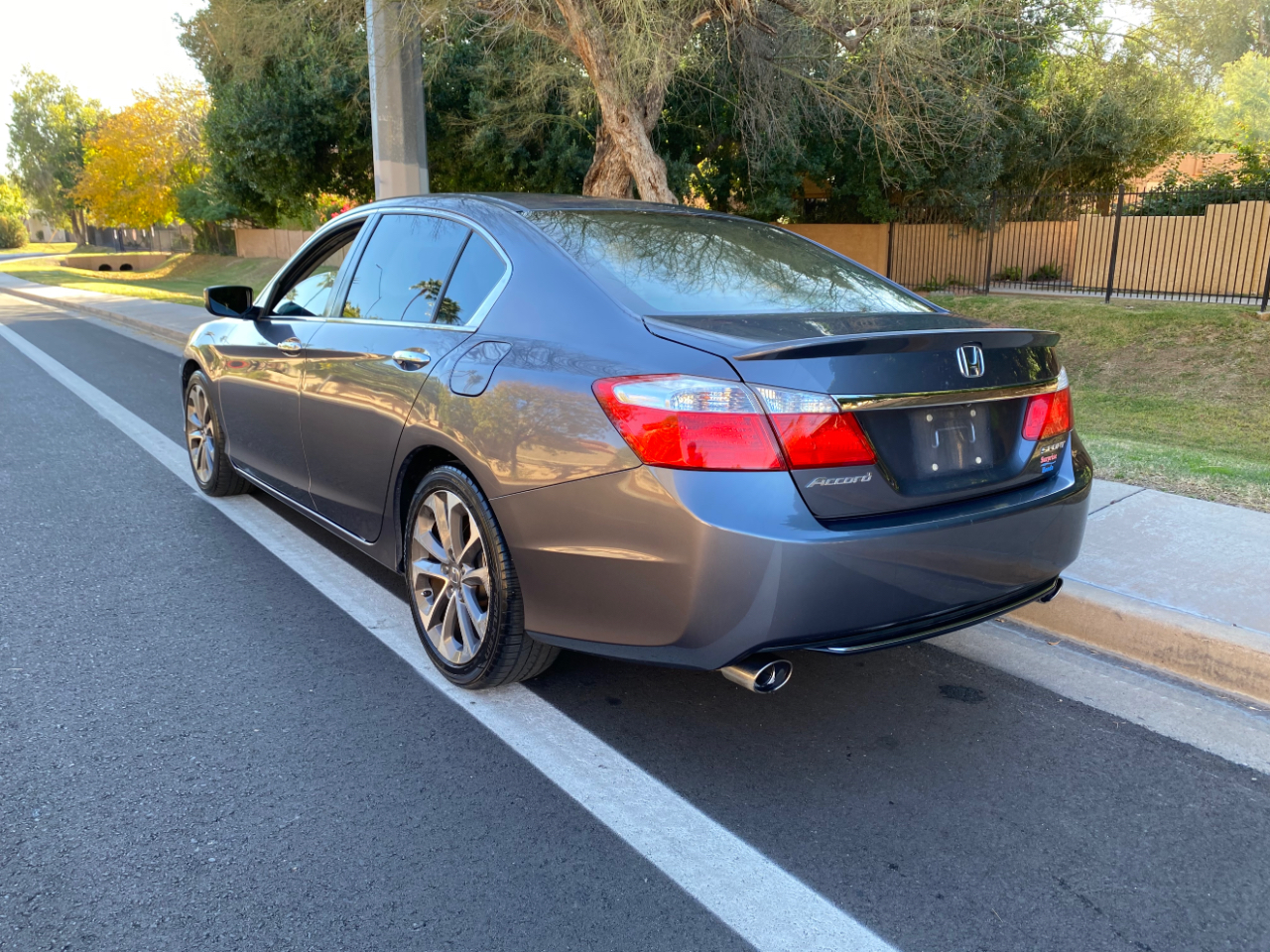 Honda Accord Sedan 4dr I4 CVT Sport 2015