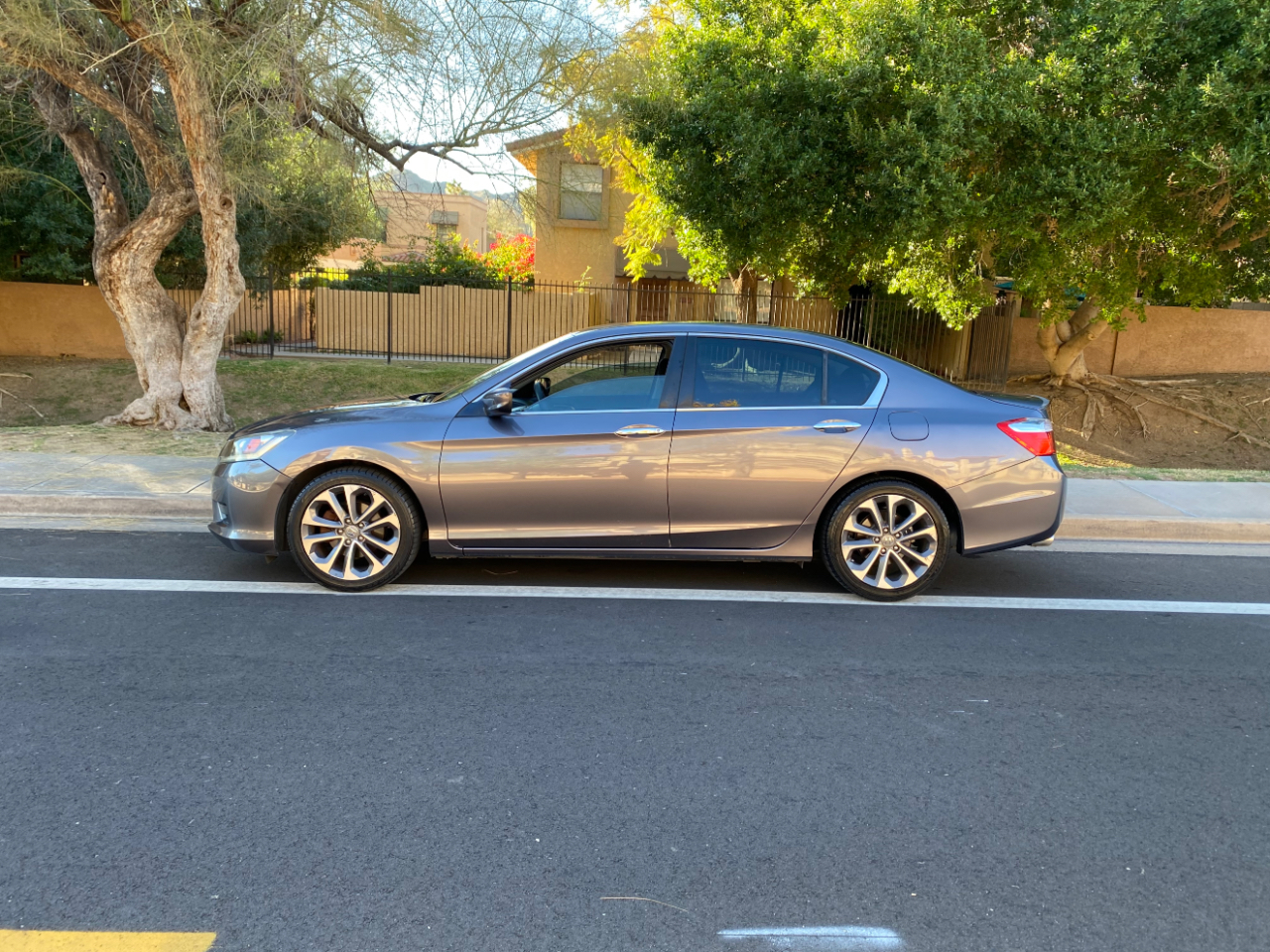 Honda Accord Sedan 4dr I4 CVT Sport 2015