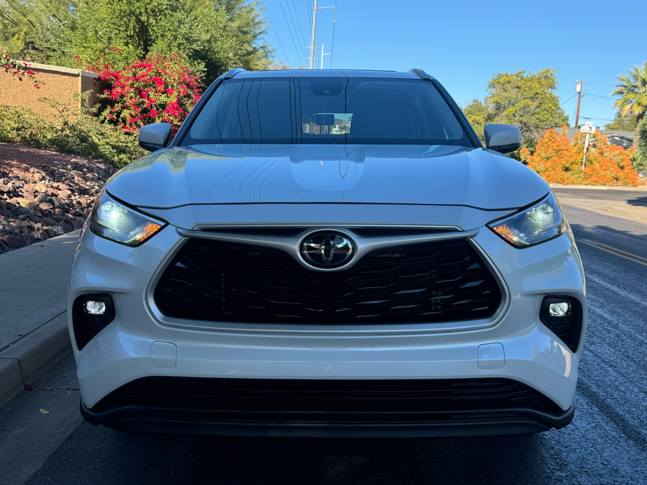 Toyota Highlander XLE 2023