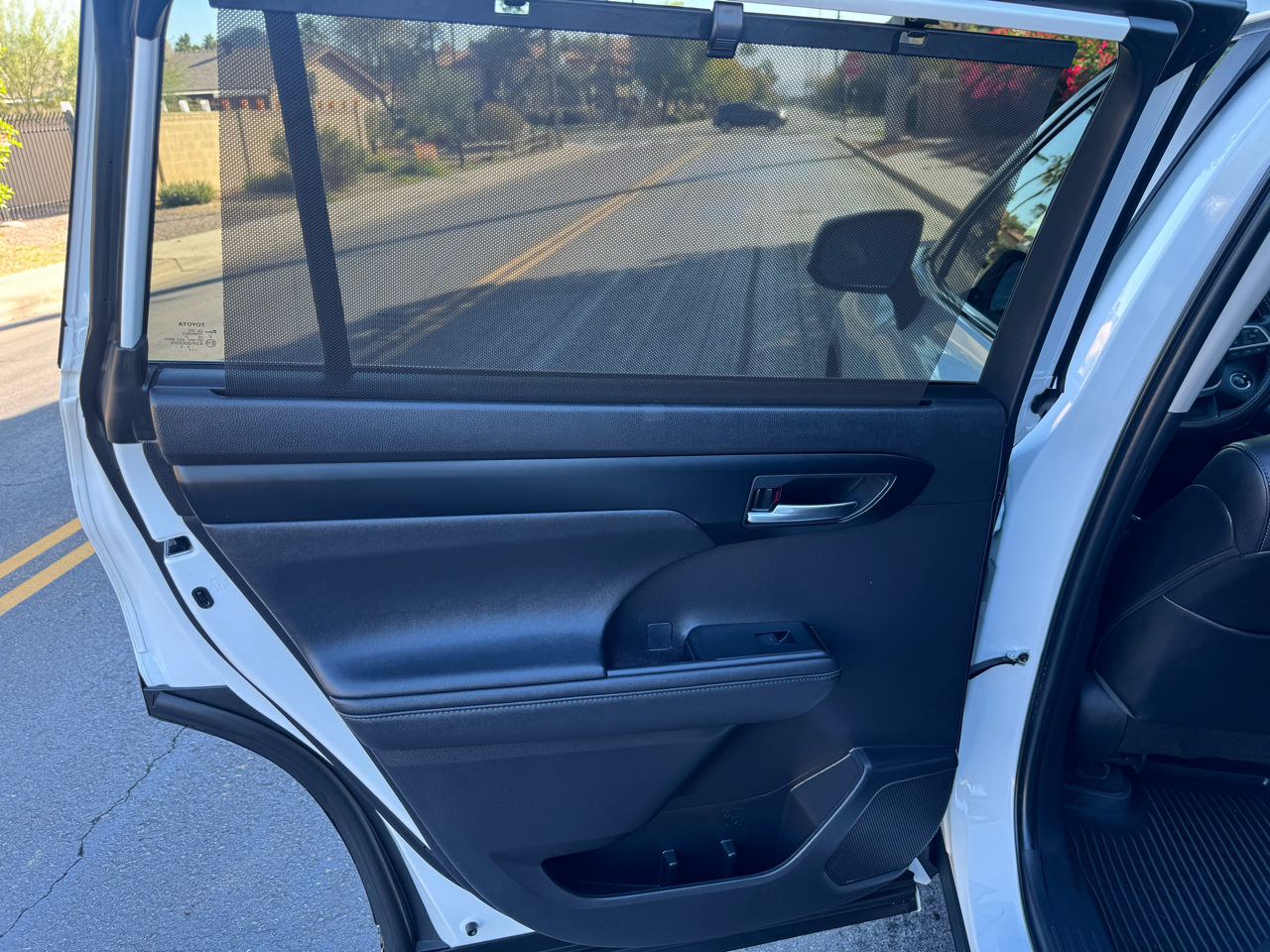 Toyota Highlander XLE 2023