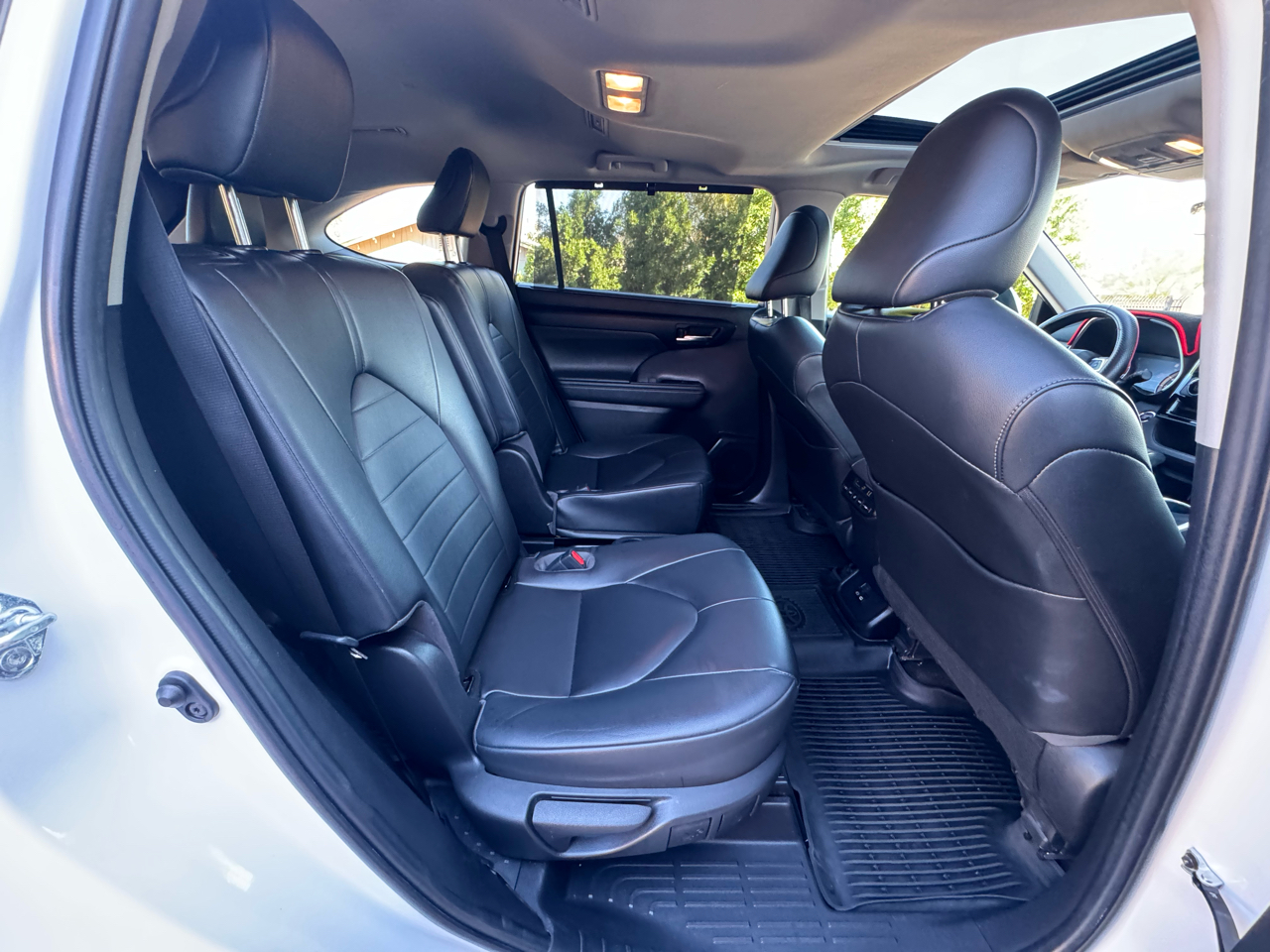 Toyota Highlander XLE 2023