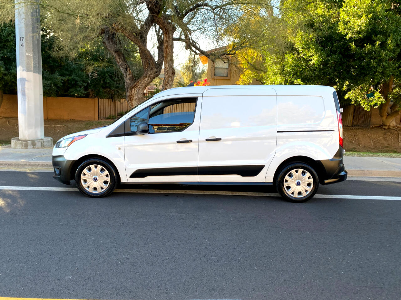 Ford Transit Connect Van XL LWB w/Rear Symmetrical Doors 2022