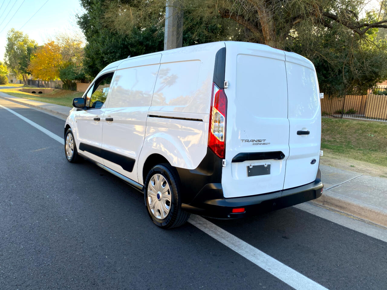 Ford Transit Connect Van XL LWB w/Rear Symmetrical Doors 2022