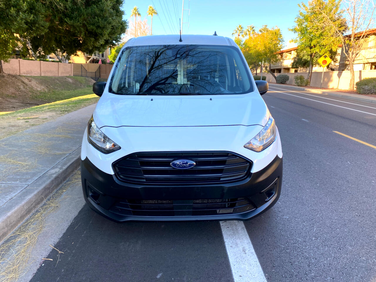 Ford Transit Connect Van XL LWB w/Rear Symmetrical Doors 2022